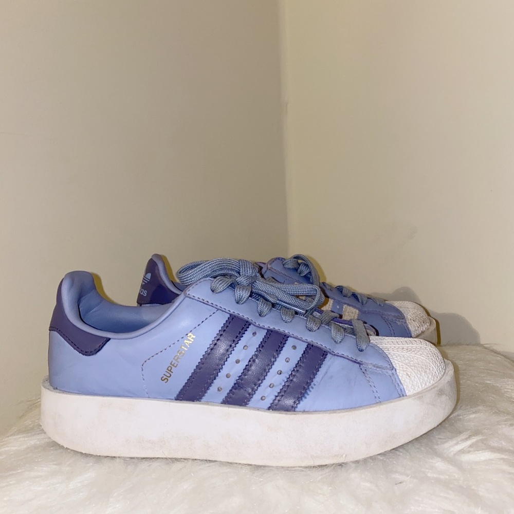 Women’s Adidas Superstars